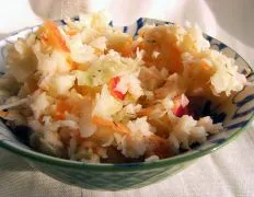 Coleslaw With Apple And Onion