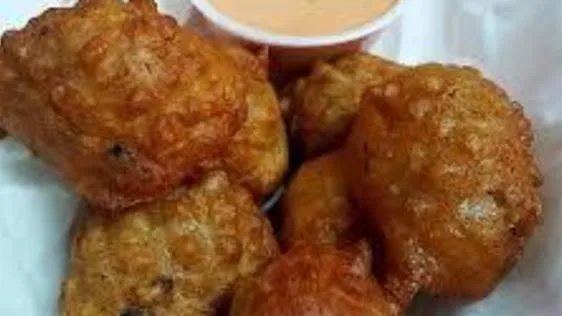 Conch Fritters: Bahamian Style