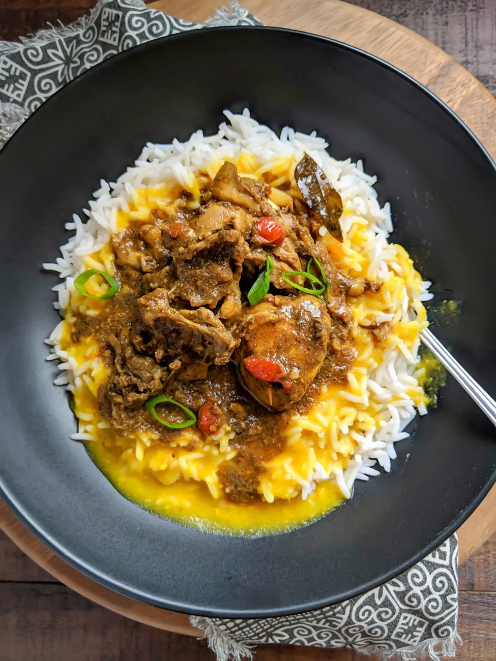 Country Style Chicken Curry With Dhal