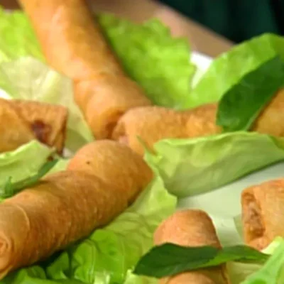 Crab-Stuffed Spring Rolls: A Fresh And Flavorful Recipe