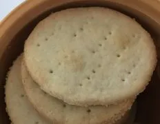 Cream Crackers