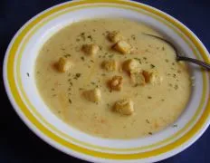 Cream Of Cauliflower And Cheddar Soup