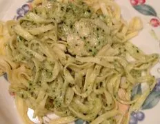 Creamy Chicken Pesto Linguine