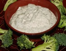 Creamy Low Calorie Dill Dip