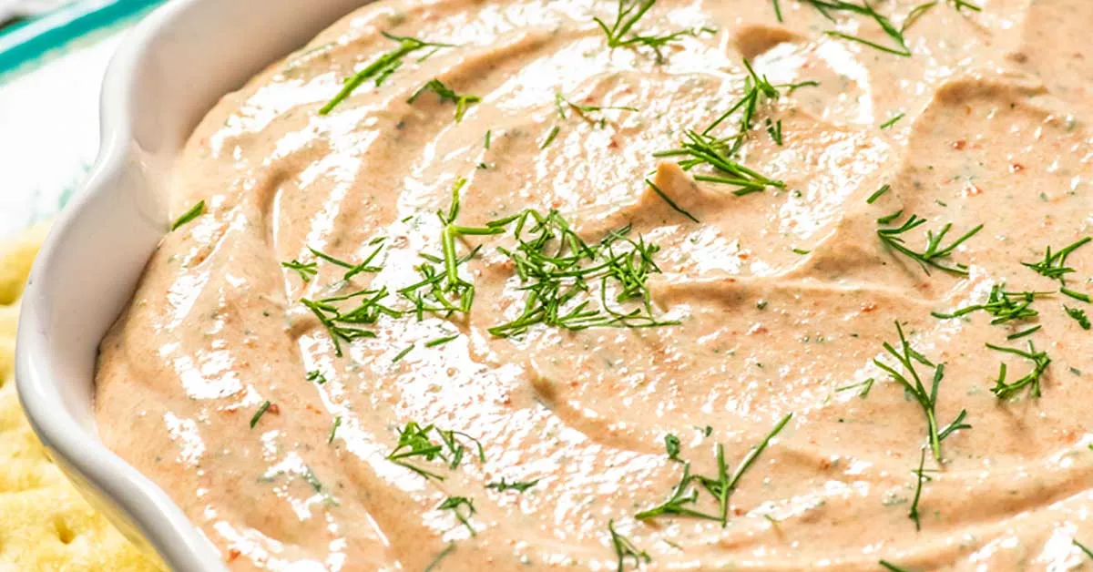 Creamy Smoked Salmon Dip Recipe for Elegant Appetizers