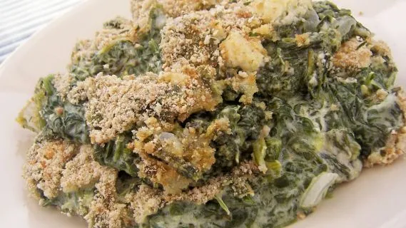 Creamy Spinach Madeline Casserole: A Southern Delight