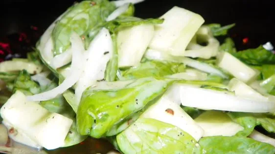 Creamy Yogurt-Dressed Spinach and Cucumber Salad