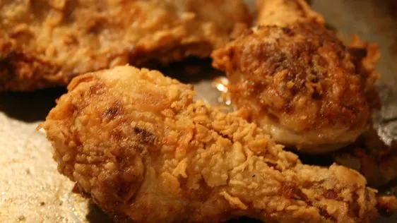 Crispy Buttermilk Fried Chicken Recipe – Southern Style