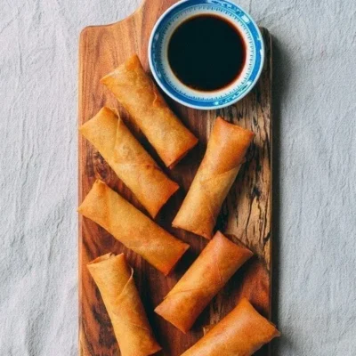 Crispy Homemade Spring Rolls: A Step-by-Step Guide