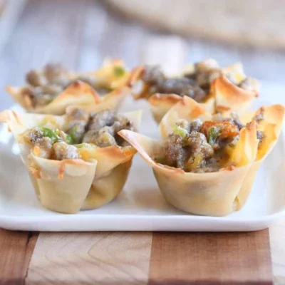 Crispy Spicy Sausage Wonton Cups Recipe