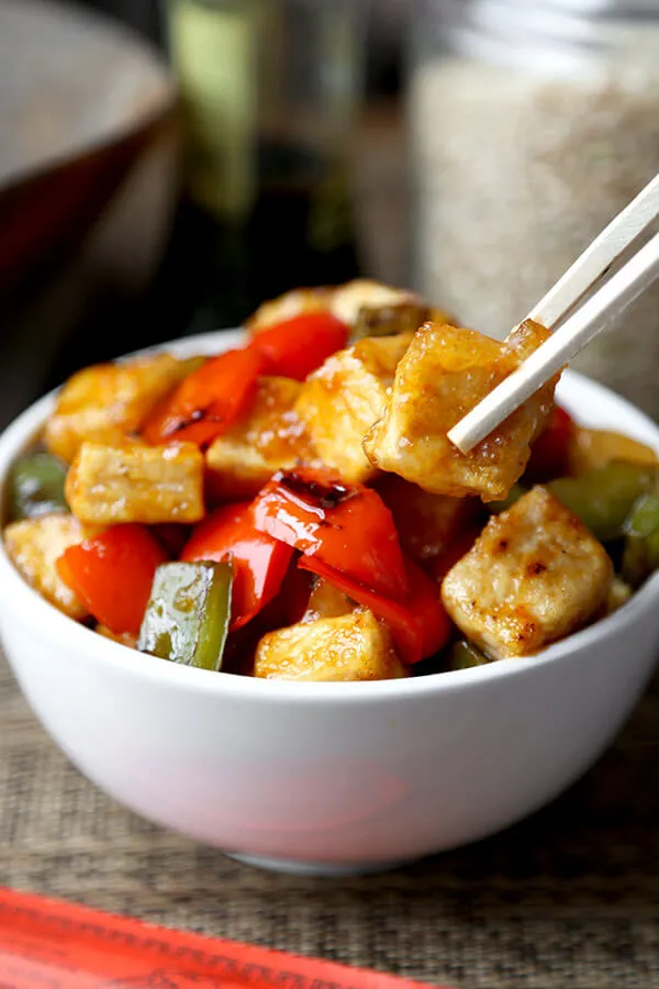 Crispy Sweet and Sour Tofy Delight: A Vegan Favorite