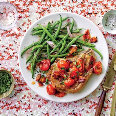 Crown Roast Of Pork With Savory Fruit Stuffing