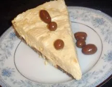 Crunchy Peanut Butter And Chocolate Pie