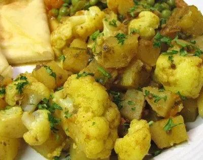 Curried Cauliflower And Potatoes Aloo