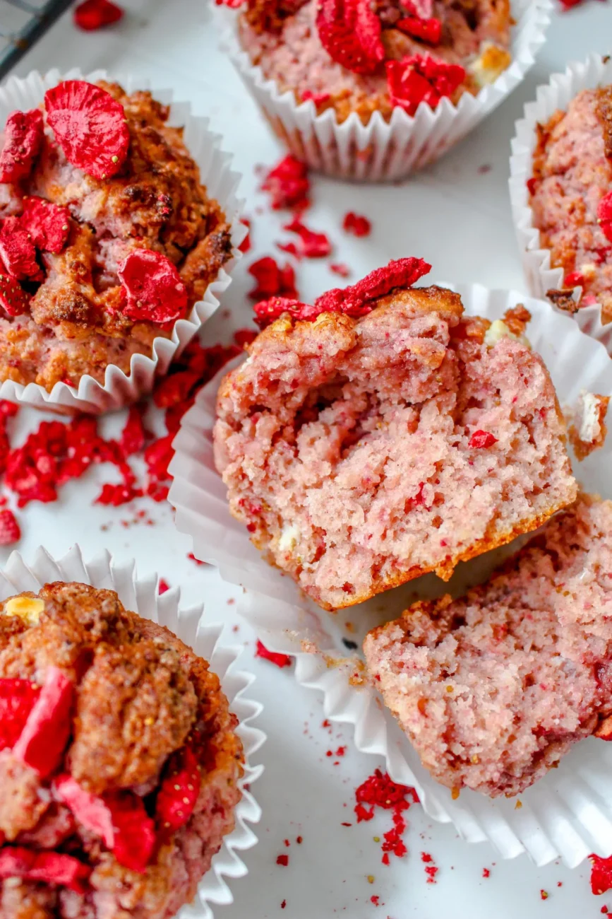 Delicious Strawberries and Cream Muffins Recipe