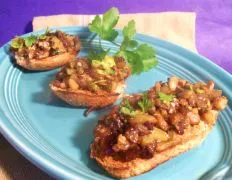 Delicious Zucchini and Pine Nut Bruschetta Recipe