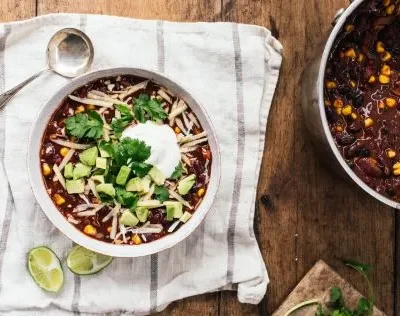 Deliciously Balanced Sweet & Spicy Veggie Chili Recipe