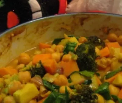 Deliciously Easy Vegan Chickpea Curry Recipe