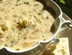 Easy And Delicious Clam Chowder