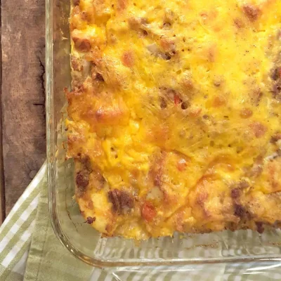 Easy Make-Ahead Breakfast Casserole Perfect for Lazy Sundays