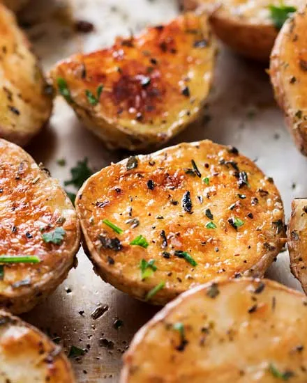 Easy Skillet Baby Red Potatoes with Fresh Basil