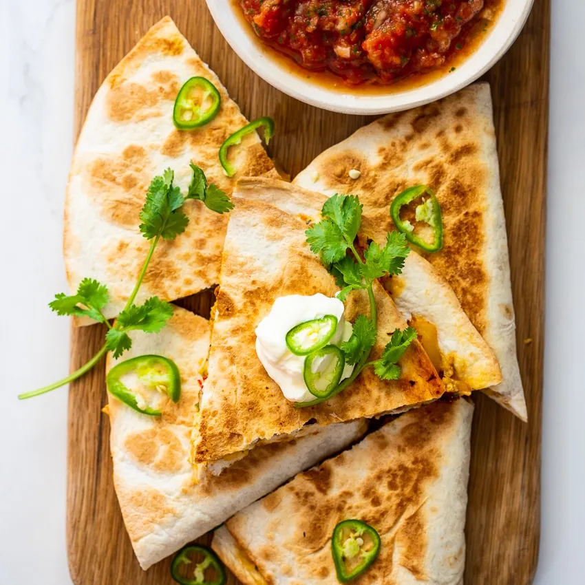 Easy Spicy Chicken Quesadillas