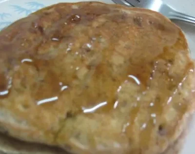 Easy Vegan Banana-Pecan Pancakes Recipe