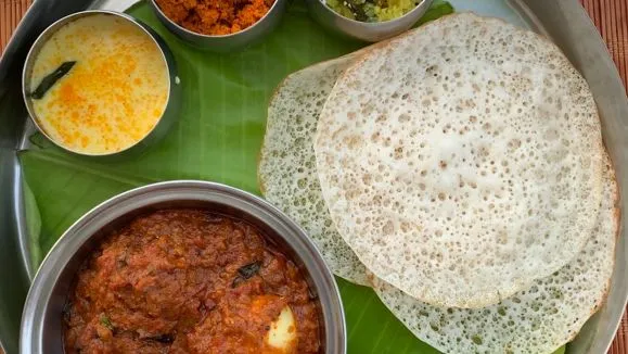 Easy and Delicious Leavened Rice Pancakes with Coconut Milk