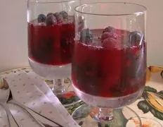 Effervescent Berry Gelatin Delight: A Festive Salad Recipe