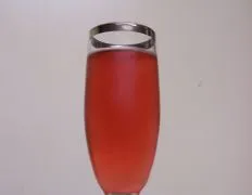 Effervescent Sake-Pomegranate Cocktail Creation