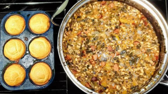 Emerils Stewed Black-Eyed Peas