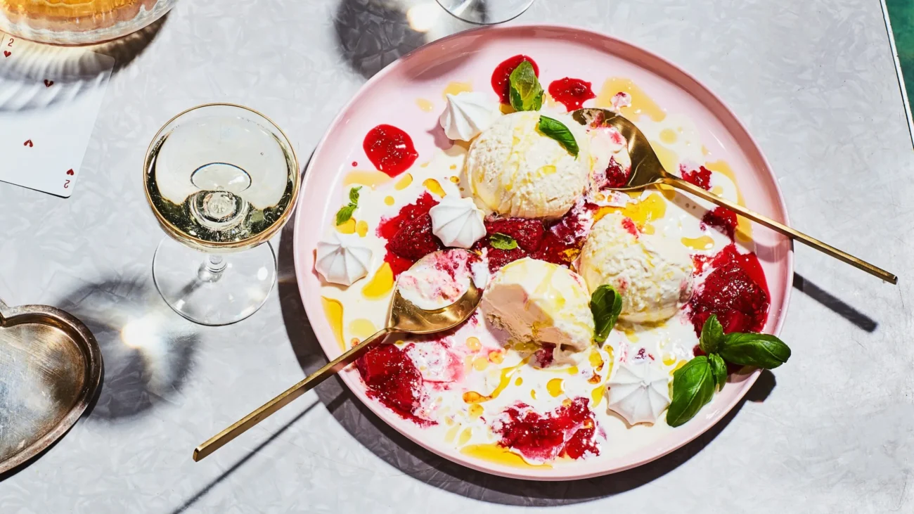 Fresh Fruit With Strawberry Cream Cheese