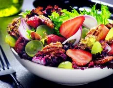 Fresh Strawberry And Toasted Pecan Salad Recipe