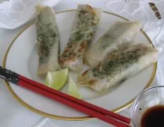 Fresh Tuna Spring Rolls with Zesty Lime and Soy Dipping Sauce