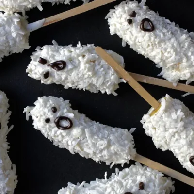 Frozen Chocolate Banana Ghost Pops