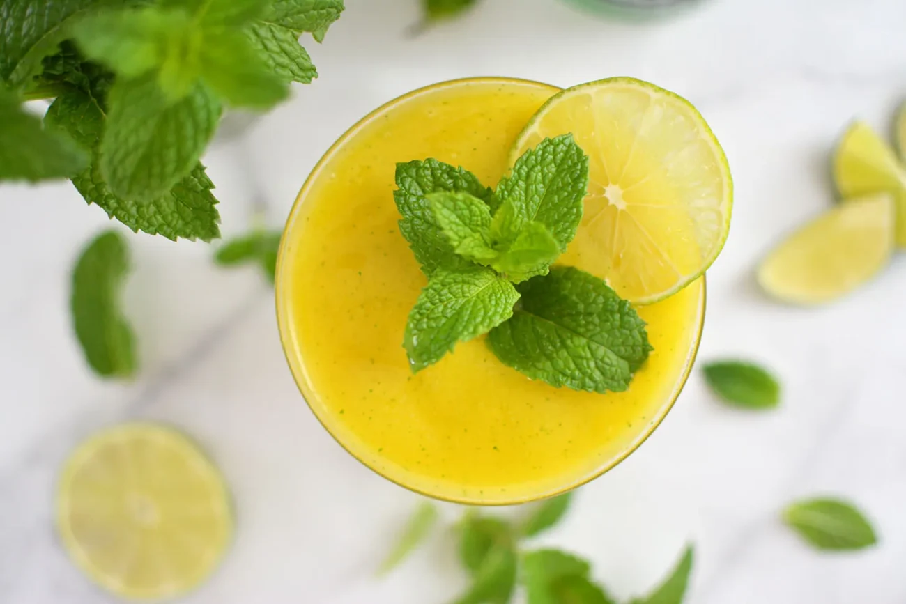 Frozen Mango And Mint Spiced Daiquiri