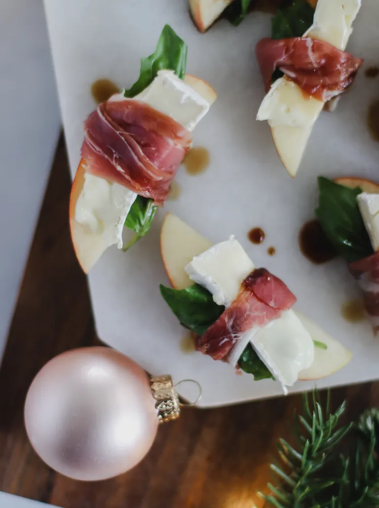 Fruit & Prosciutto Appetizers