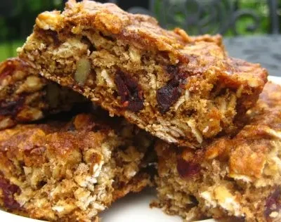 Fruited Lowfat Oatmeal Bars