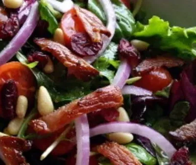 Garden Salad With Cranberries