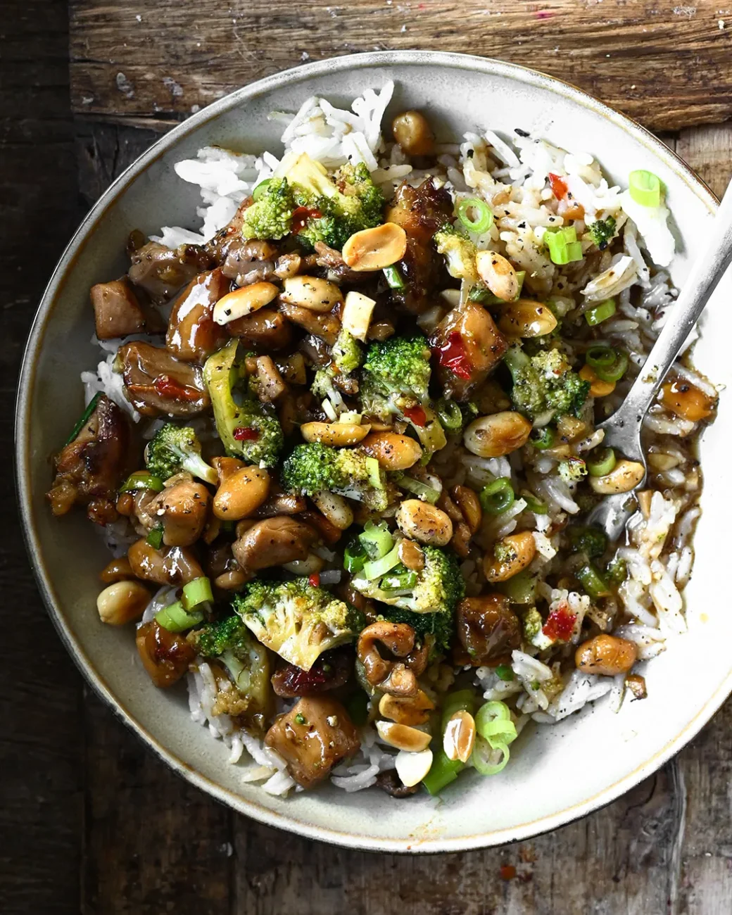 Garlic-Infused Chicken Stir-Fry: A Quick and Flavorful Dinner Idea