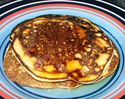 Graham Cracker Pancakes