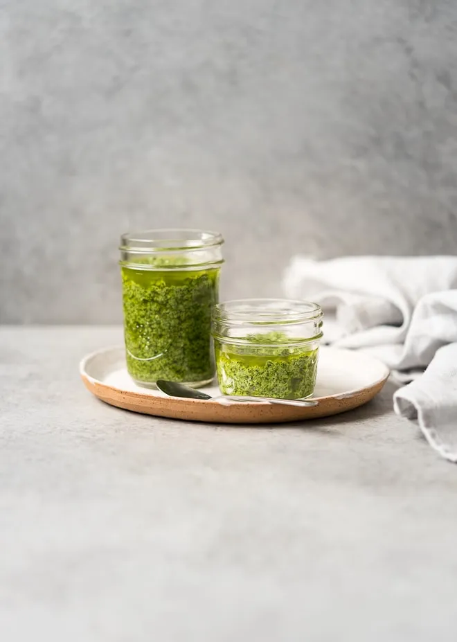 Grilled Chicken With Spinach And Pine Nut Pesto