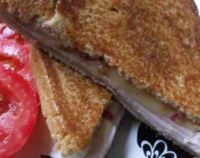 Grilled Ham And Cheddar Sandwich
