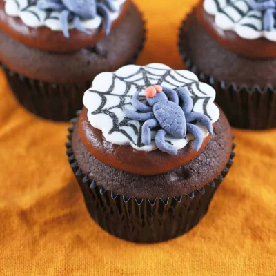 Halloween Spiderweb Cupcake Delights