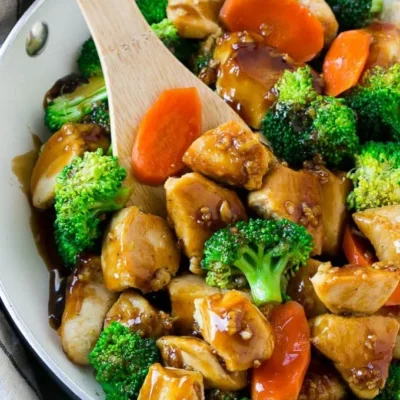 Healthy Family Friendly Chicken Stir Fry