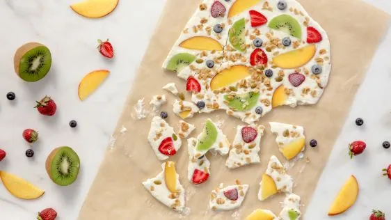 Healthy Frozen Yogurt and Mixed Fruit Bark Recipe