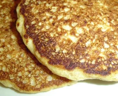 Healthy Oatmeal Pancakes - Perfect for the South Beach Diet