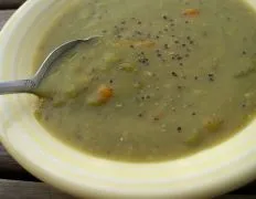 Hearty Vegetarian Split Pea Soup: A Wholesome Comfort Food Delight