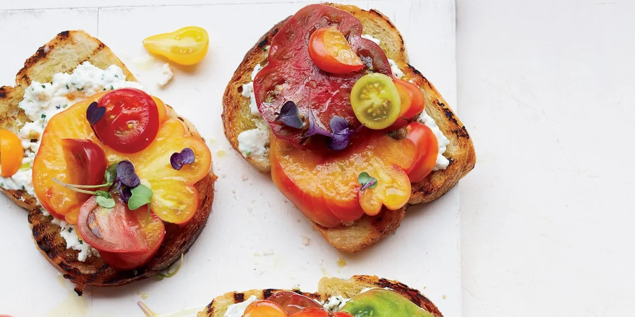 Heirloom Tomato Sandwich