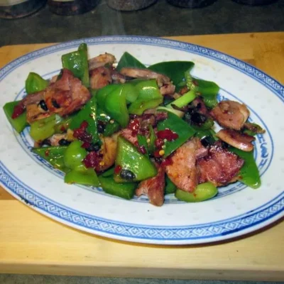 Hunan Smoked Ham Hock With Hot Black Bean